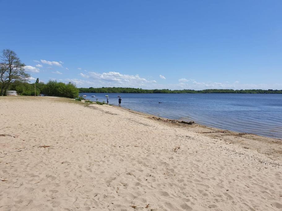 Maison Neuve Proche Du Lac De Leon Et De L'Ocean 旧圣日龙 外观 照片